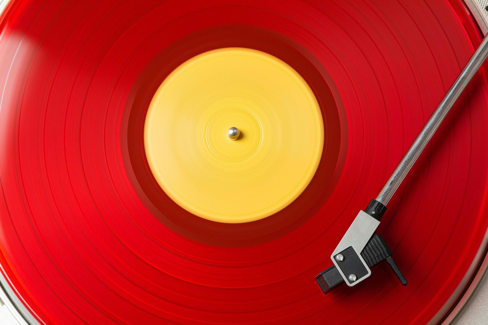 pexels-stasknop-6571015